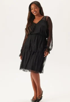 Happy Holly Tiered Puff Sleeve Lace Midi Dress