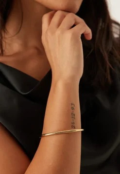 BY JOLIMA Tube Bangle