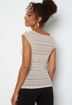 VILA Vichikka V-Neck Cap Sleeve Top