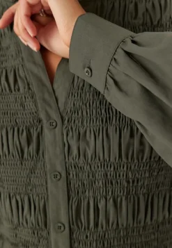 BUBBLEROOM V-neck Cotton Smock Blouse