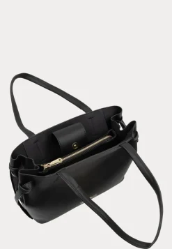 Valentino Win Re Shopping