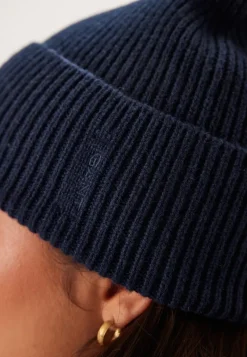 GANT Wool Ribbed Beanie