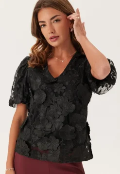 YAS flowering Ss V-neck Top