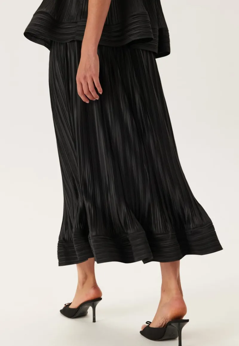YAS riva Hw Midi Skirt