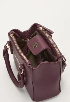 Valentino Zero Re Shopping